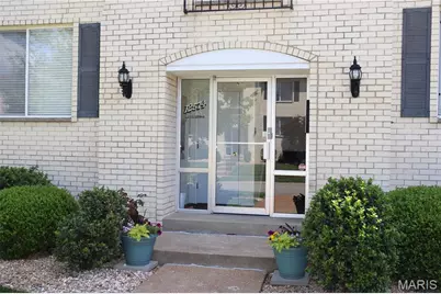 12574 Chardin Place #4, Saint Louis, MO 63128 - Photo 2