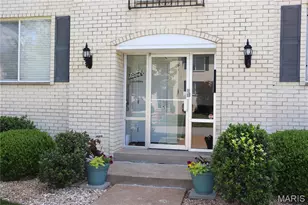 12574 Chardin Pl, Saint Louis, MO 63128 - Photo 2