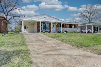 335 Gerald Avenue, Florissant, MO 63031 - Photo 1