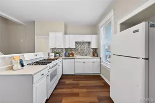 4753 Goethe Ave, Saint Louis, MO 63116 - Photo 14