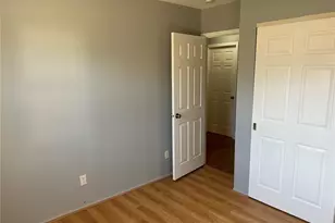 691 Walnut Point Ct, Ballwin, MO 63021 - Photo 12