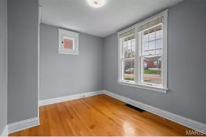 4755 Seibert Avenue, Saint Louis, MO 63123 - Photo 18