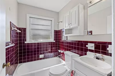 914 Highmont Drive, Ferguson, MO 63135 - Photo 4