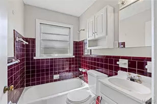 914 Highmont Dr, Ferguson, MO 63135 - Photo 4