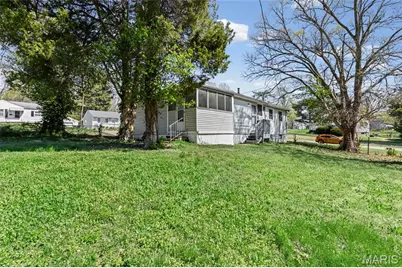 914 Highmont Drive, Ferguson, MO 63135 - Photo 26