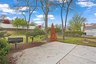 1917 Dovercliff Ct, Chesterfield, MO 63017 - Photo 32