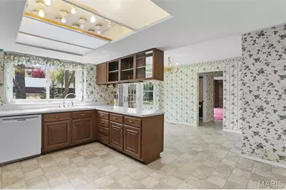 1917 Dovercliff Court, Chesterfield, MO 63017 - Photo 14