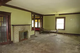 415 E Water St, Wellsville, MO 63384 - Photo 6