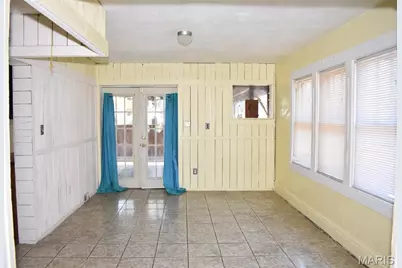 8220 Page Avenue, Saint Louis, MO 63130 - Photo 6