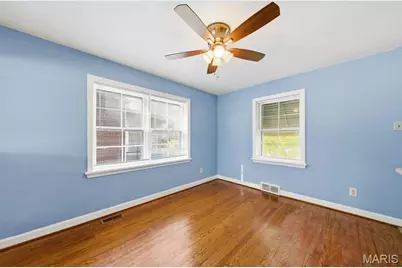 3057 Arlmont Drive, Bel-Nor, MO 63121 - Photo 8