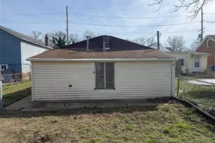 217 W Arlee Ave, Saint Louis, MO 63125 - Photo 16