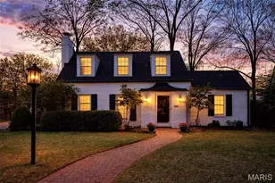 8069 Teasdale, University City, MO 63130 - Photo 32