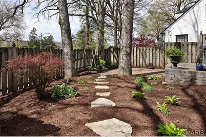 8069 Teasdale, University City, MO 63130 - Photo 22