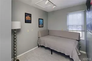 8069 Teasdale, University City, MO 63130 - Photo 16