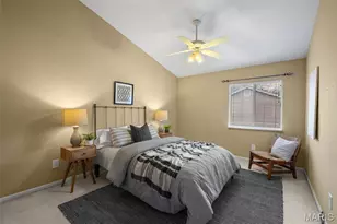 12792 Bennington Common Ln, Saint Louis, MO 63146 - Photo 12