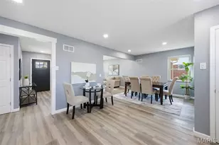 8609 Mayflower Ct, University City, MO 63132 - Photo 12