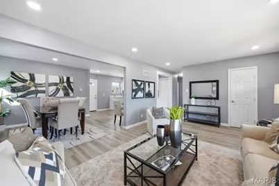 8609 Mayflower Court, University City, MO 63132 - Photo 6