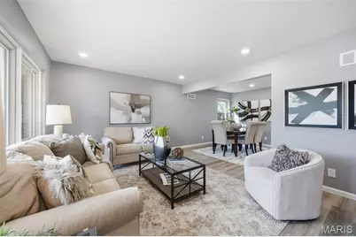 8609 Mayflower Court, University City, MO 63132 - Photo 4