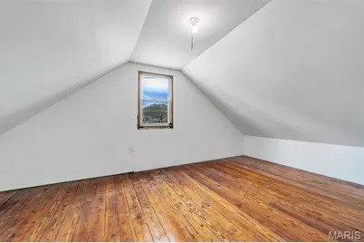 439 N Laclede Station Road, Saint Louis, MO 63119 - Photo 24