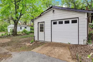 439 N Laclede Station Rd, Saint Louis, MO 63119 - Photo 32