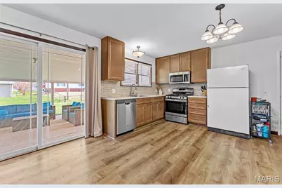 2738 Westminster Drive, Florissant, MO 63033 - Photo 8