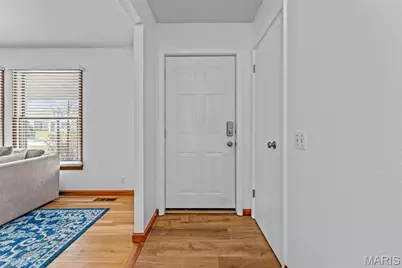 2738 Westminster Drive, Florissant, MO 63033 - Photo 6