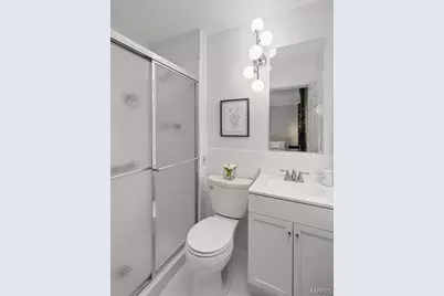 346 Norwood Circle, Ballwin, MO 63011 - Photo 16