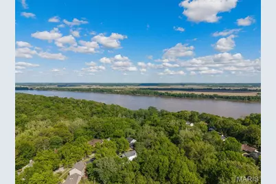 2902 Piney Pointe Drive, Saint Louis, MO 63129 - Photo 10