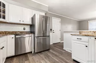 2417 Headland Dr, Saint Charles, MO 63301 - Photo 6