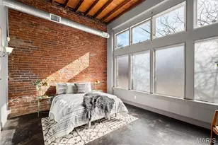 3217 Roger Pl, Saint Louis, MO 63116 - Photo 20