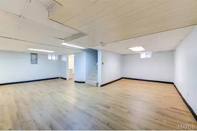 7710 Saint Albans Avenue, Saint Louis, MO 63117 - Photo 22