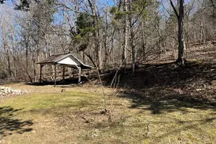 206 Hickory Ln, Eureka, MO 63025 - Photo 2