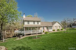 1529 Paradise Valley Dr, High Ridge, MO 63049 - Photo 2