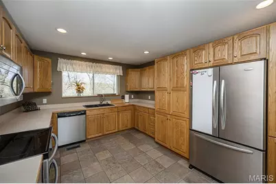 1529 Paradise Valley Drive, High Ridge, MO 63049 - Photo 36