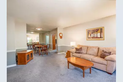 5032 Kempf Drive, Saint Louis, MO 63128 - Photo 6