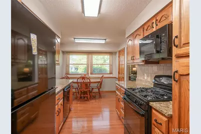 5032 Kempf Drive, Saint Louis, MO 63128 - Photo 10