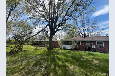 324 Gage Drive, Ferguson, MO 63135 - Photo 4