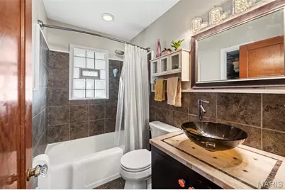 5618 Fyler Avenue, Saint Louis, MO 63139 - Photo 12
