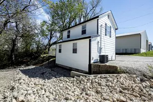 200 11th St, Crocker, MO 65452 - Photo 30