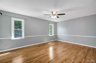 1944 Pepperrell Dr, Saint Louis, MO 63146 - Photo 22