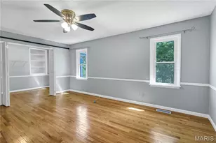 1944 Pepperrell Dr, Saint Louis, MO 63146 - Photo 24