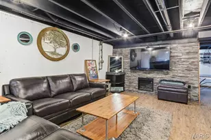 5354 Chatfield Dr, Saint Louis, MO 63129 - Photo 20