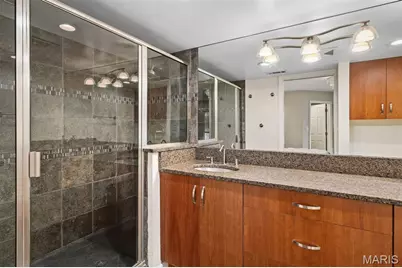 4444 Lindell Boulevard #6, Saint Louis, MO 63108 - Photo 12
