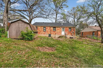9604 Ridge Avenue, Overland, MO 63114 - Photo 30