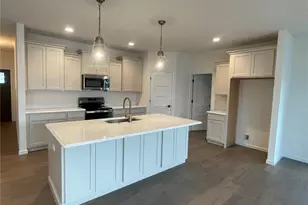 505 Clark's Xing, Moscow Mills, MO 63362 - Photo 2