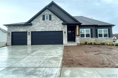505 Clarks Crossing, Moscow Mills, MO 63362 - Photo 1