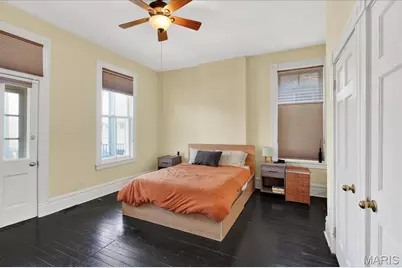 4441 Oakland Avenue, Saint Louis, MO 63110 - Photo 14