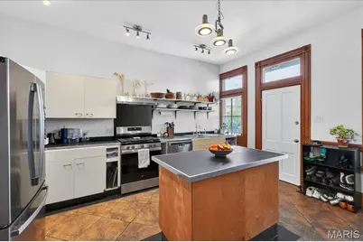 4441 Oakland Avenue, Saint Louis, MO 63110 - Photo 10