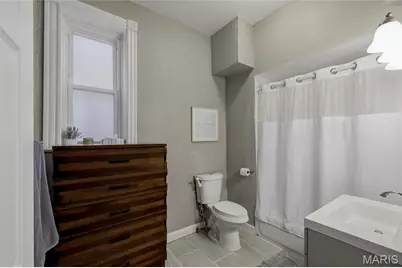 3000 S Compton Avenue, Saint Louis, MO 63118 - Photo 8