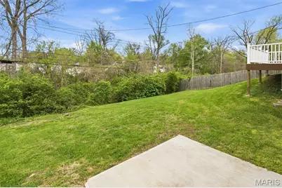 11945 Longmont Drive, Maryland Heights, MO 63043 - Photo 24